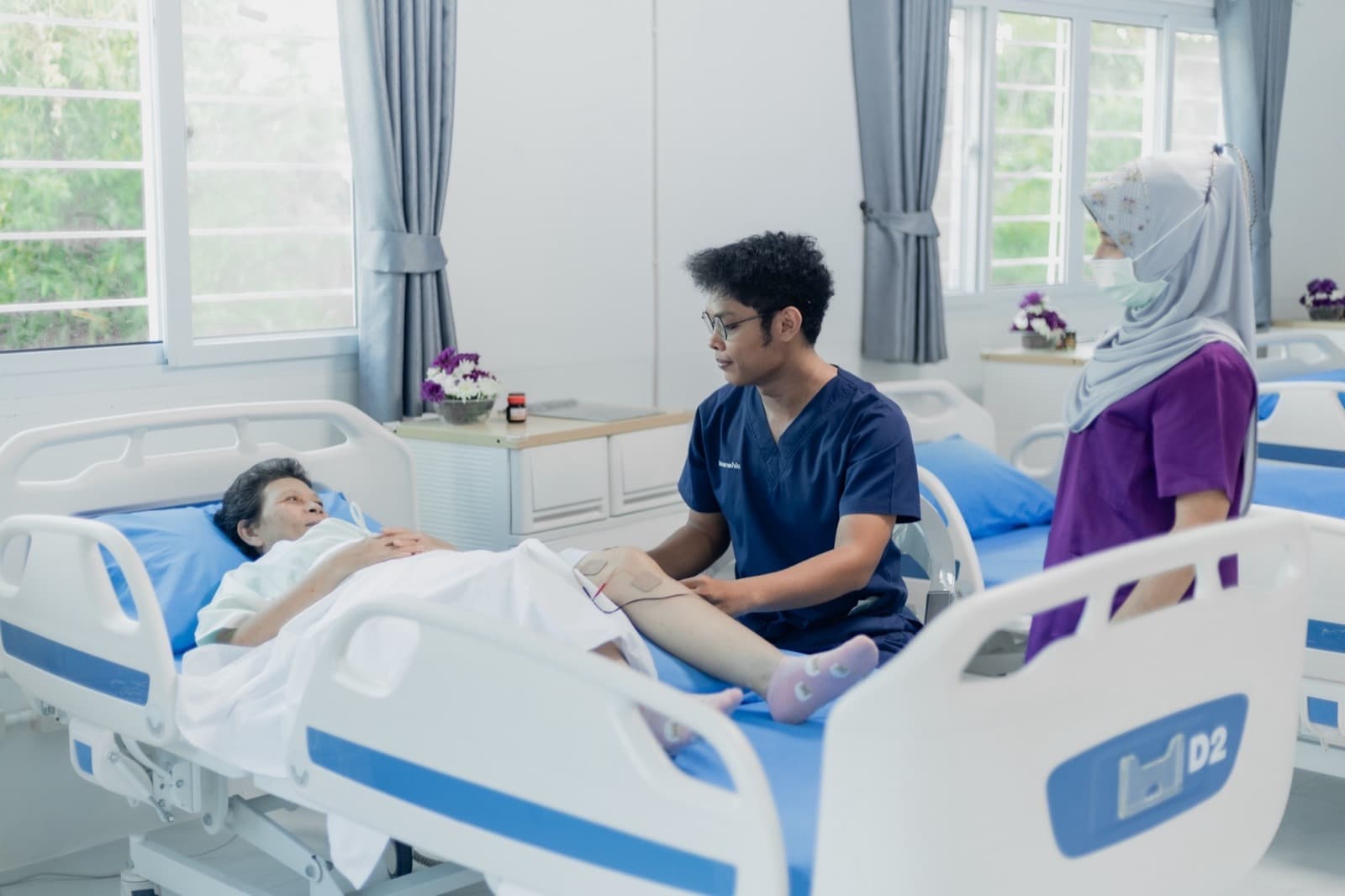 บ้านภูหงส์ การดูแลผู้สูงอายุหรือผู้มีภาวะพึ่งพิง — 3/6